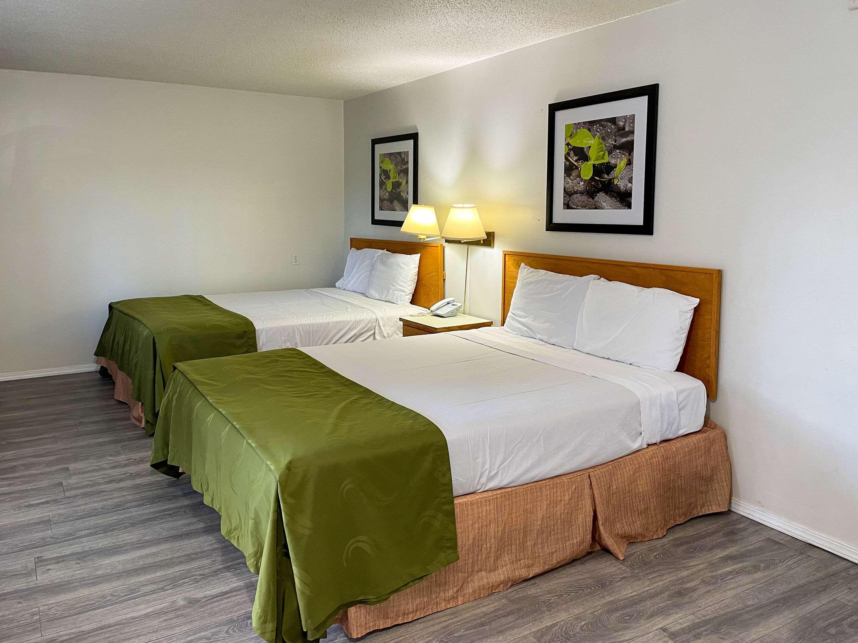 Rodeway Inn & Suites Omak - Okanogan Bagian luar foto