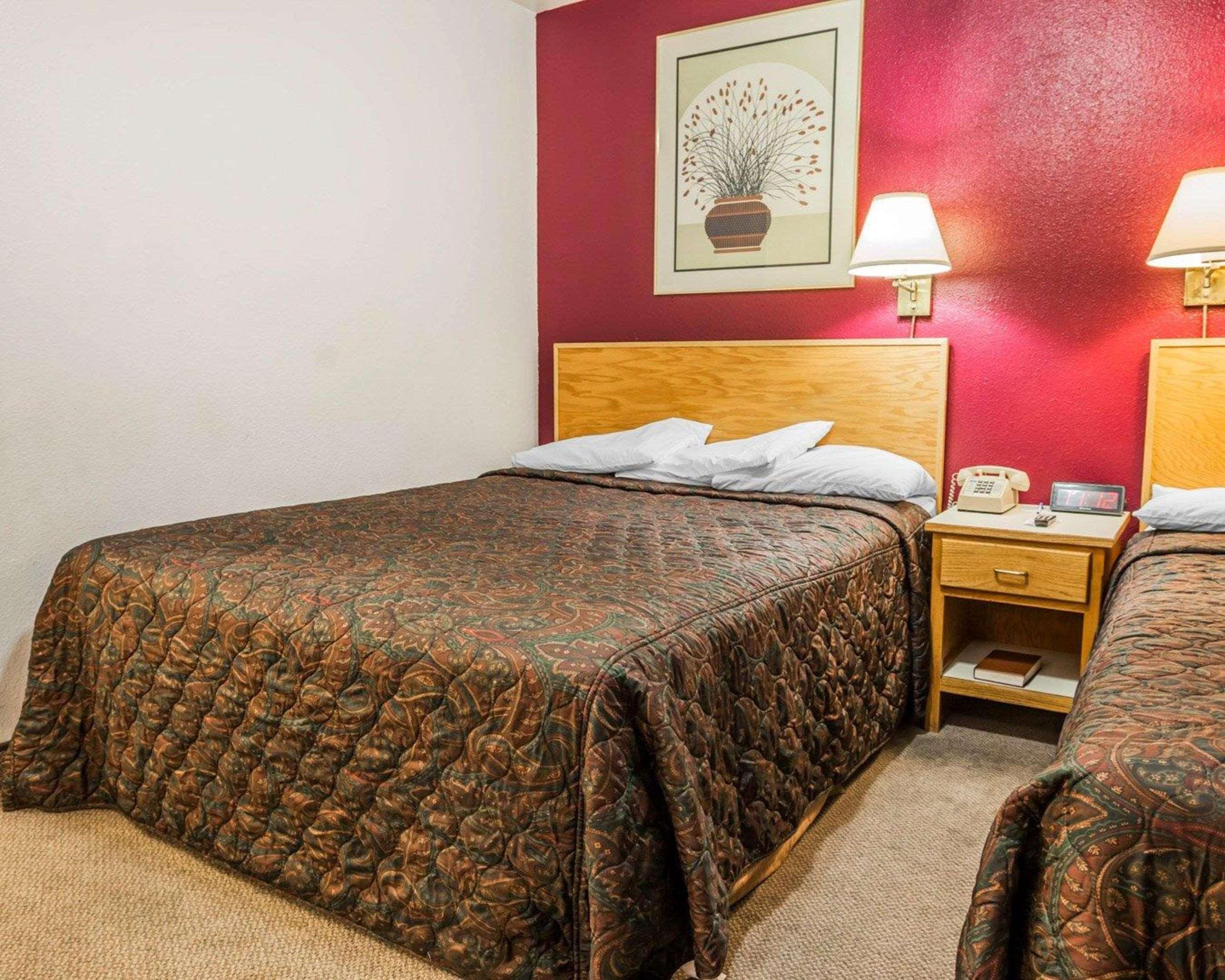 Rodeway Inn & Suites Omak - Okanogan Bagian luar foto