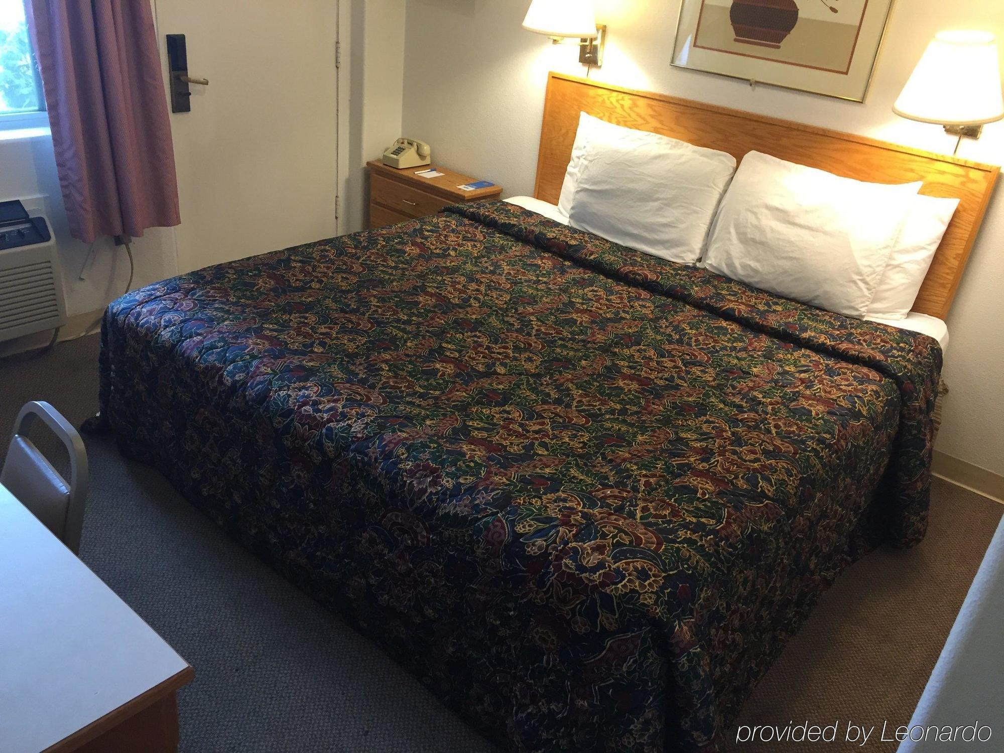 Rodeway Inn & Suites Omak - Okanogan Bagian luar foto